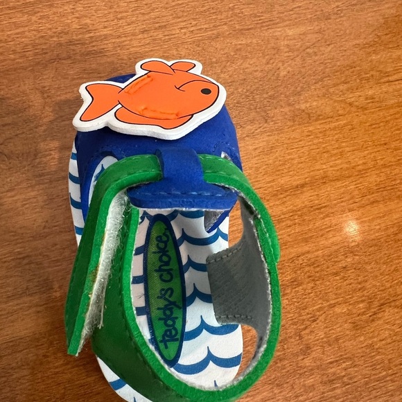 Fish Sandals Foam Colourblock Size 2 Baby - Picture 6 of 7